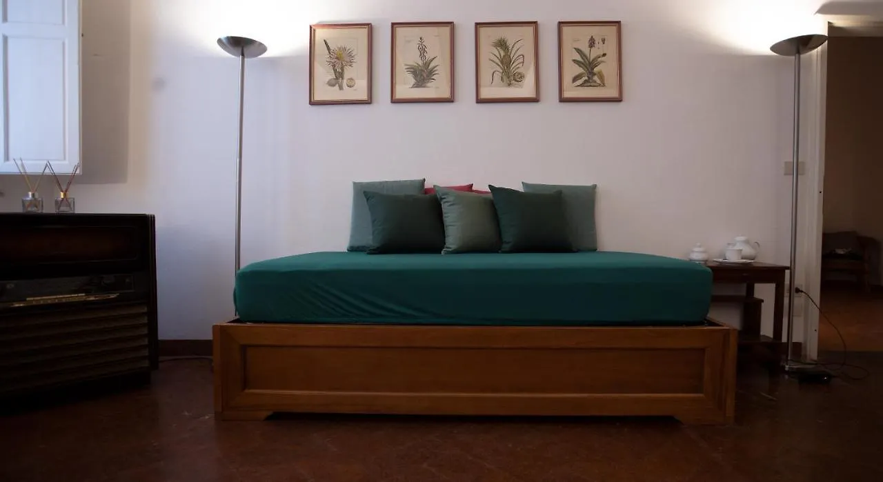 Wine Apartments Florence Bolgheri 0*,